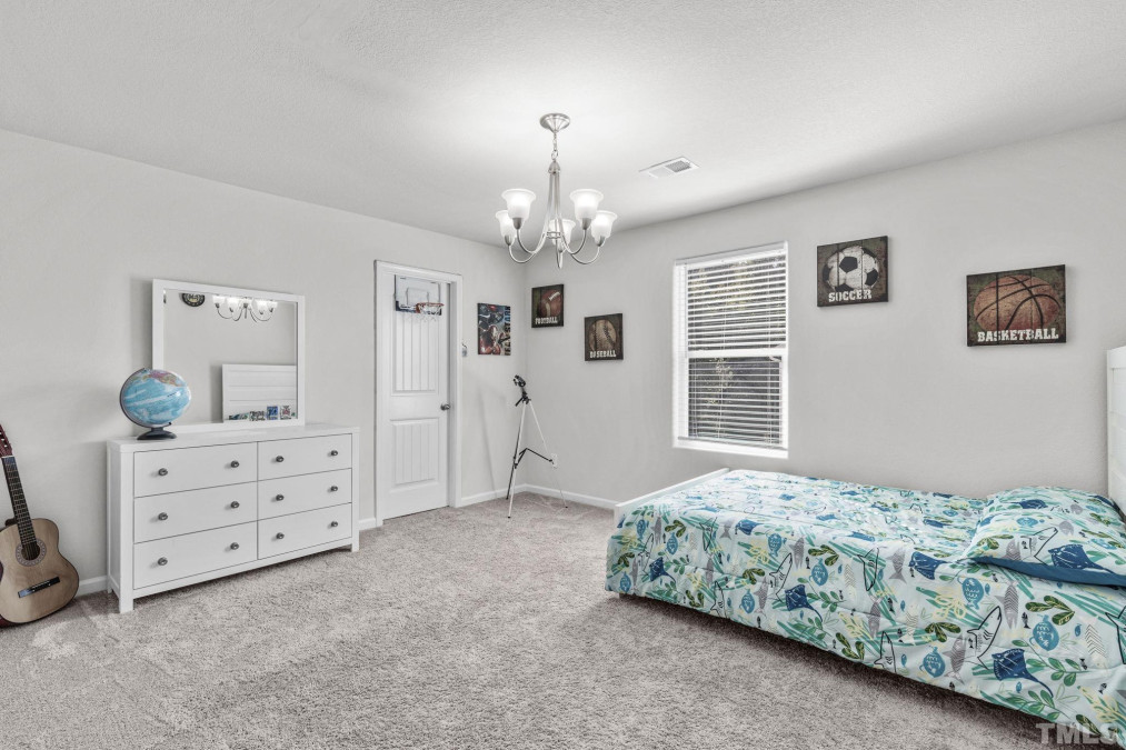 153 Old Head Way Fuquay Varina, NC 27526