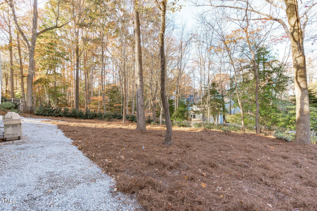 5225 Lake Edge Dr Holly Springs, NC 27540