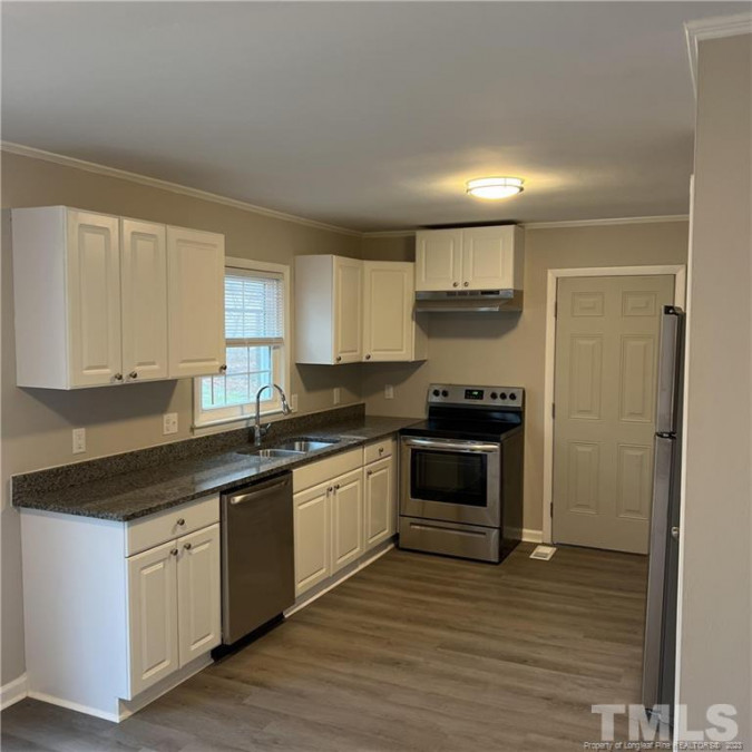 2620 Dinsmore Dr, Fayetteville, NC 28306 Raleigh Realty