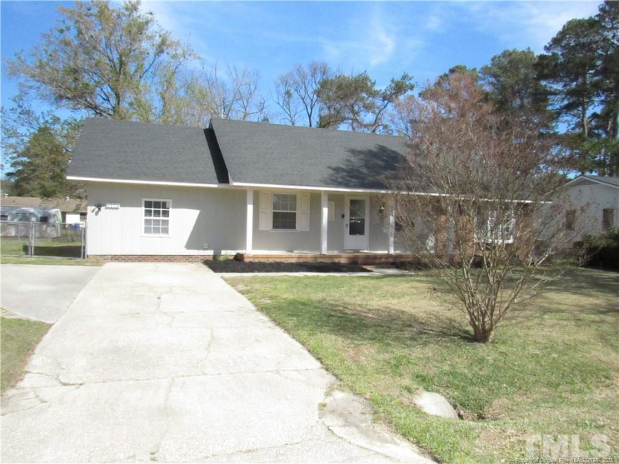 6326 Belle Terre Ct, Fayetteville, NC 28304 Raleigh Realty