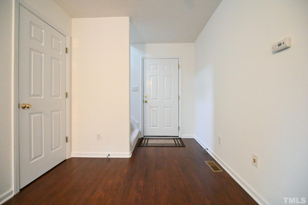 229 Linville Ln Willow Springs, NC 27592