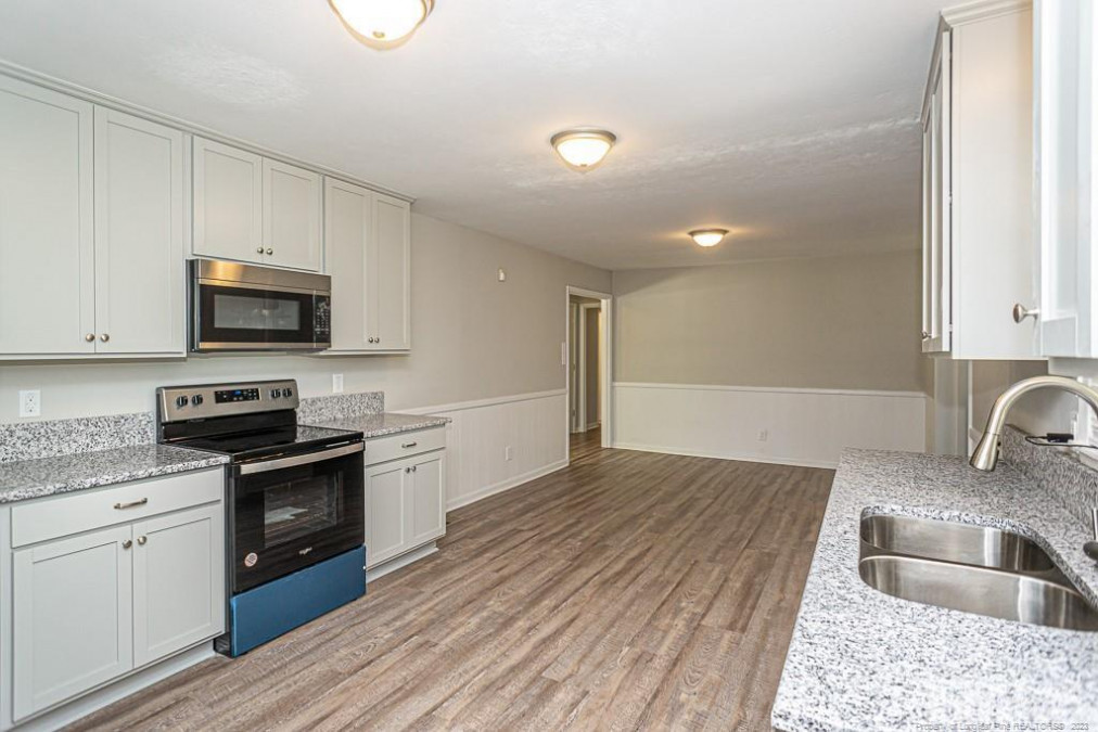 1108 Bingham Dr, Fayetteville, NC 28304 Raleigh Realty