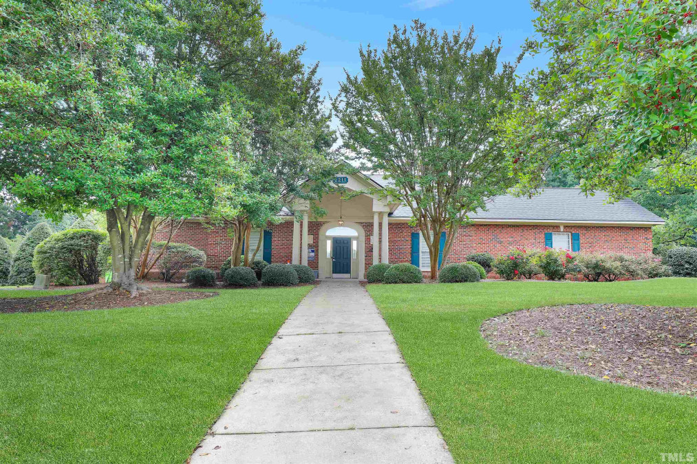 1626 Shepherds Glade Dr, Apex, NC 27523 Raleigh Realty