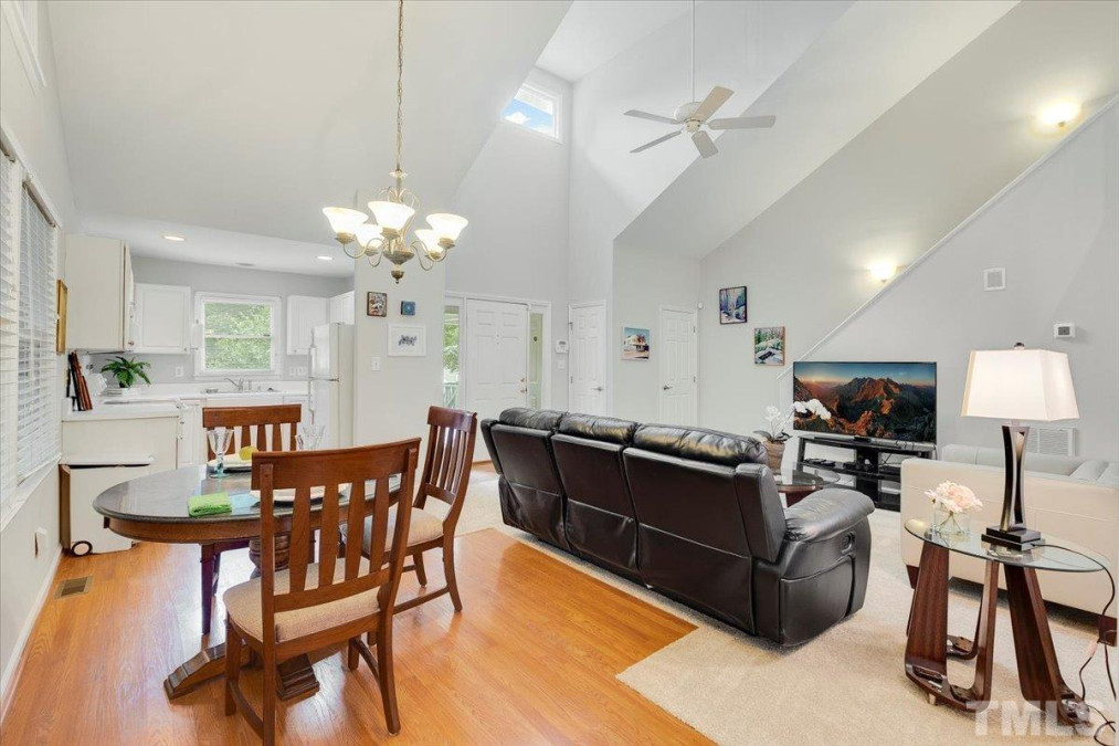 305 Mcgregor Chapel Hill, NC 27514