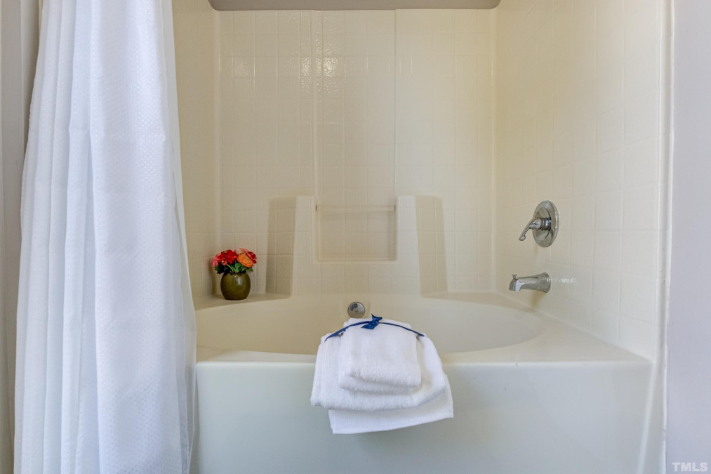 4029 Mackinac Island Ln Raleigh, NC 27610