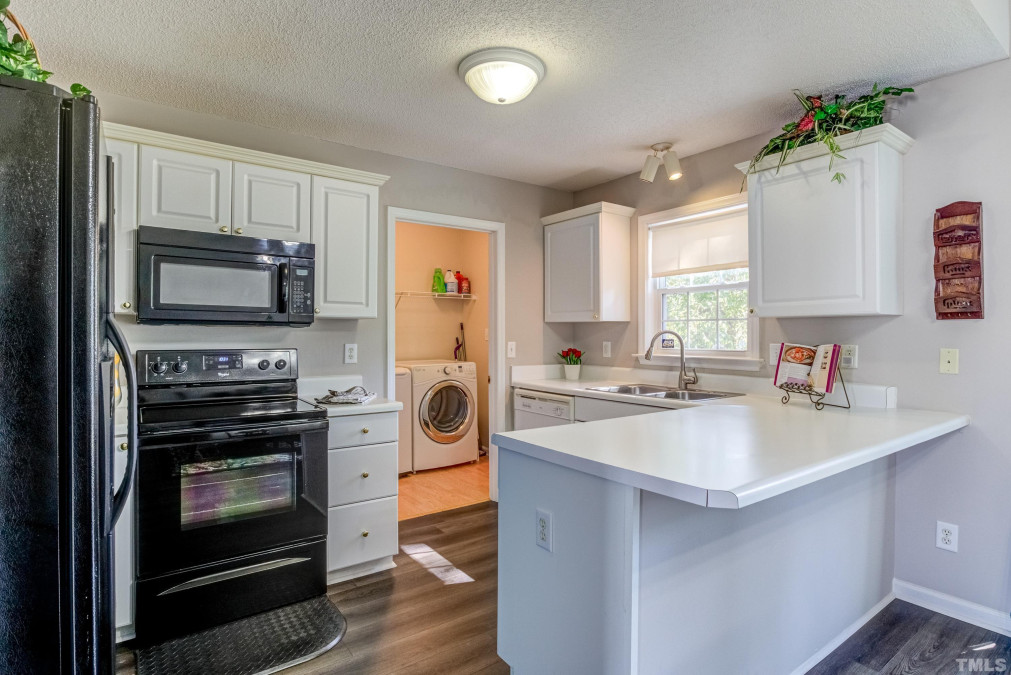 4029 Mackinac Island Ln Raleigh, NC 27610