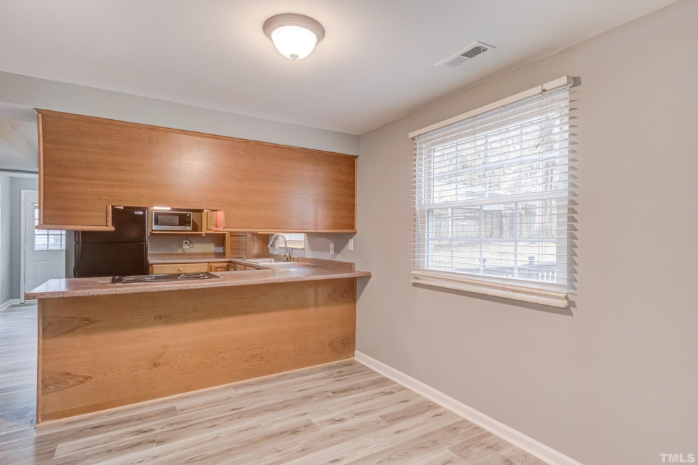 7921 Mourning Dove Rd Raleigh, NC 27615
