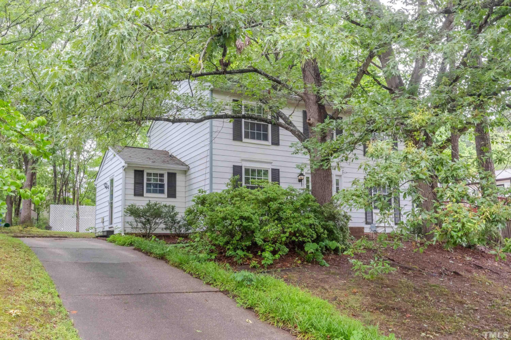 7921 Mourning Dove Rd Raleigh, NC 27615