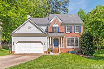 105 Woodshire Ln Chapel Hill, NC 27514