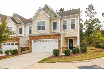 502 Suttons Walk Dr Cary, NC 27513
