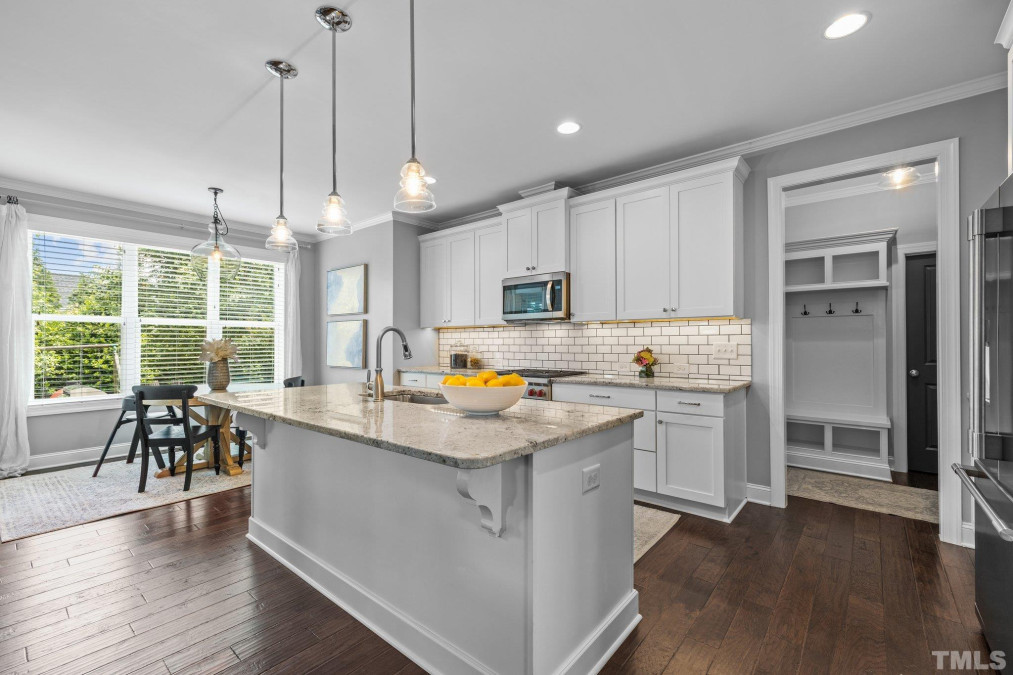 2726 Greenbank Mill Dr Fuquay Varina, NC 27526