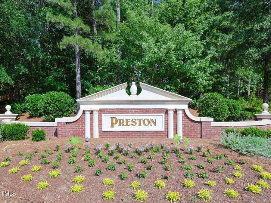 102 Preston Pines Dr Cary, NC 27513