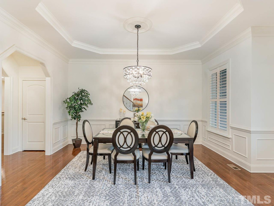 116 Eagles Watch Ln Chapel Hill, NC 27517