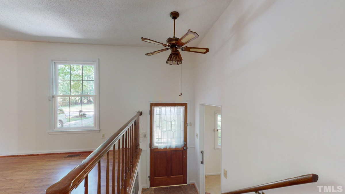 1303 Lake Pine Dr, Cary, NC 27511 Raleigh Realty