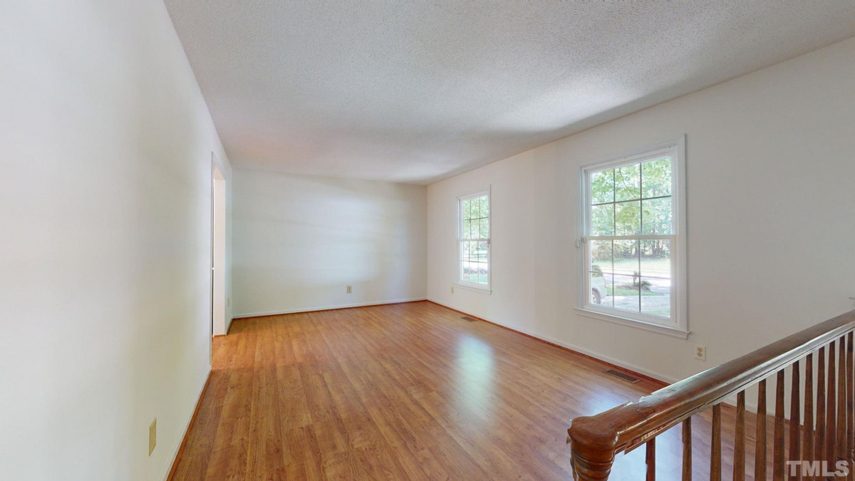 1303 Lake Pine Dr, Cary, NC 27511 Raleigh Realty