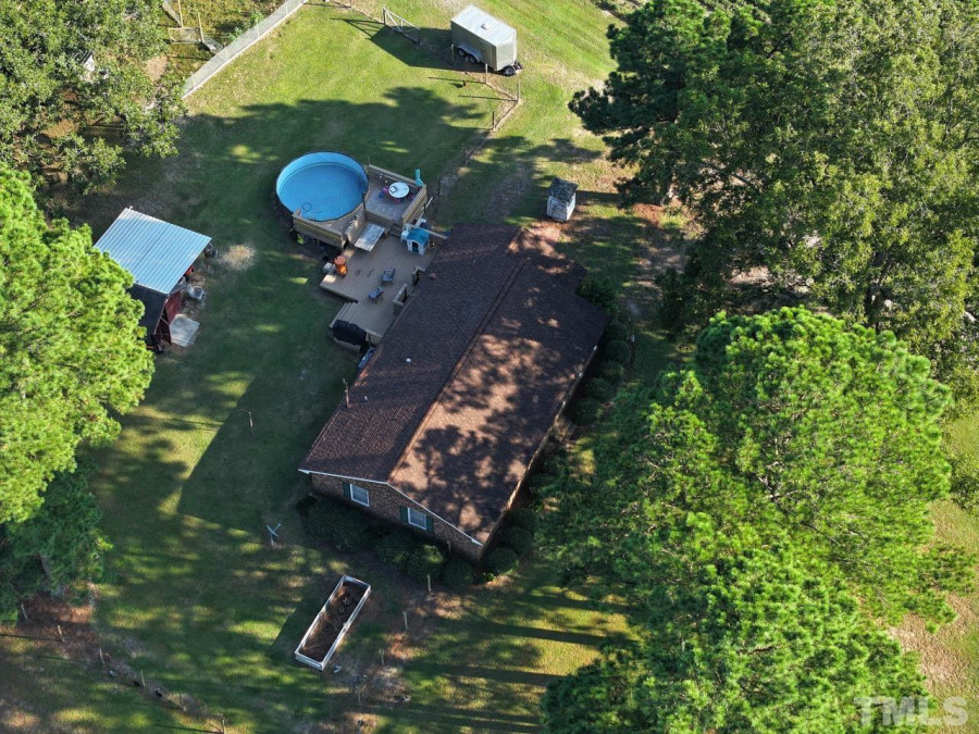 2151 Nc 242 Hw Benson, NC 27504