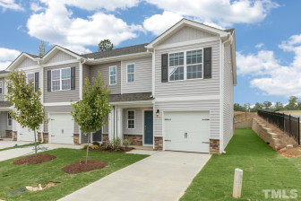 96 March Creek Dr Fuquay Varina, NC 27526
