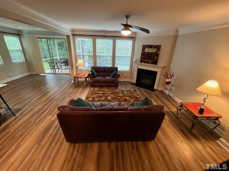 1820 Morehead Hill Ct Durham, NC 27703