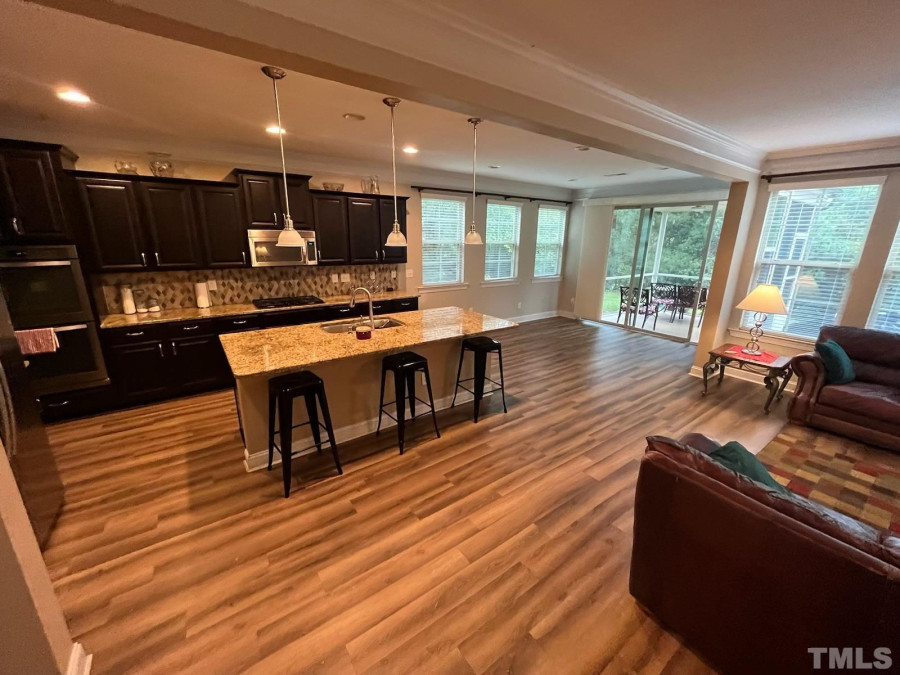 1820 Morehead Hill Ct Durham, NC 27703