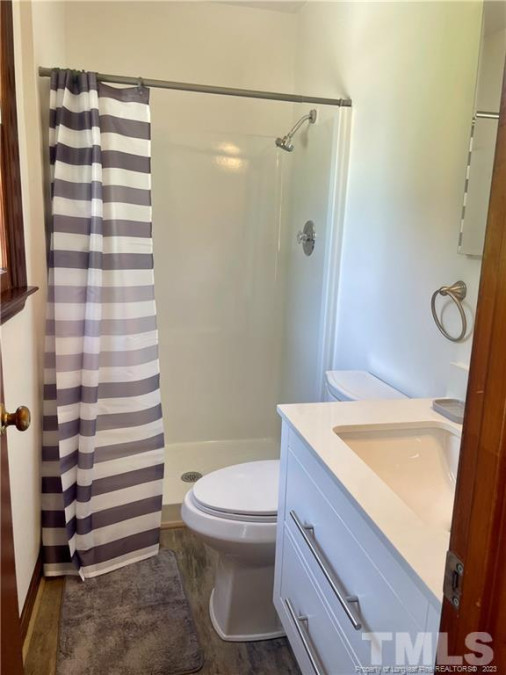 4250 Mcneill Rd, Sanford, NC 27332 Raleigh Realty