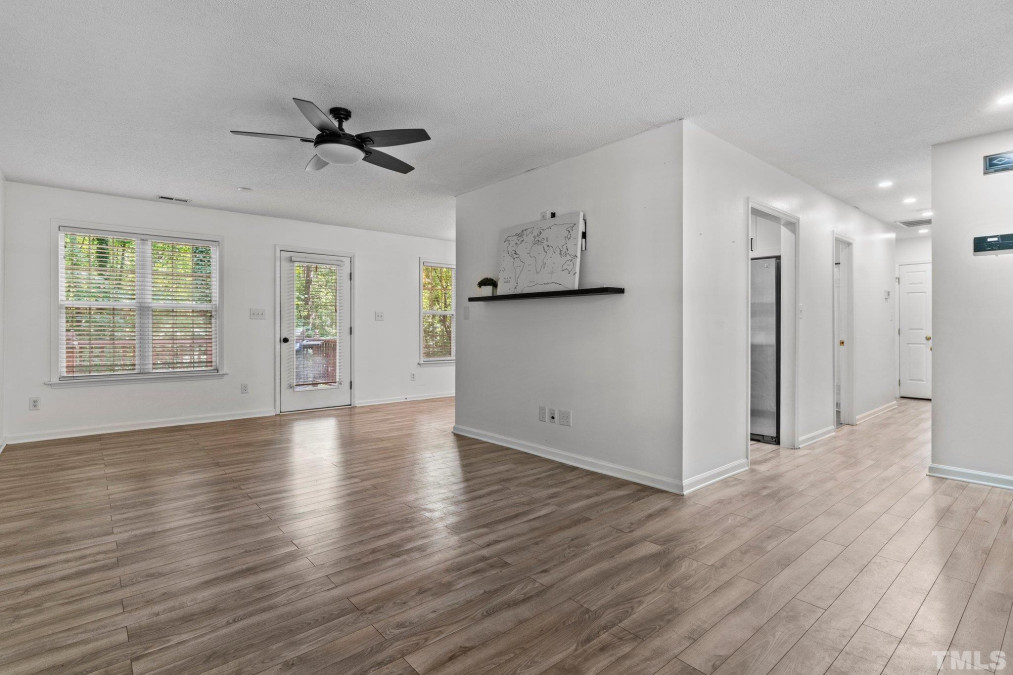 105 Dover Cir Selma, NC 27576