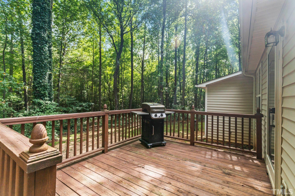 105 Dover Cir Selma, NC 27576