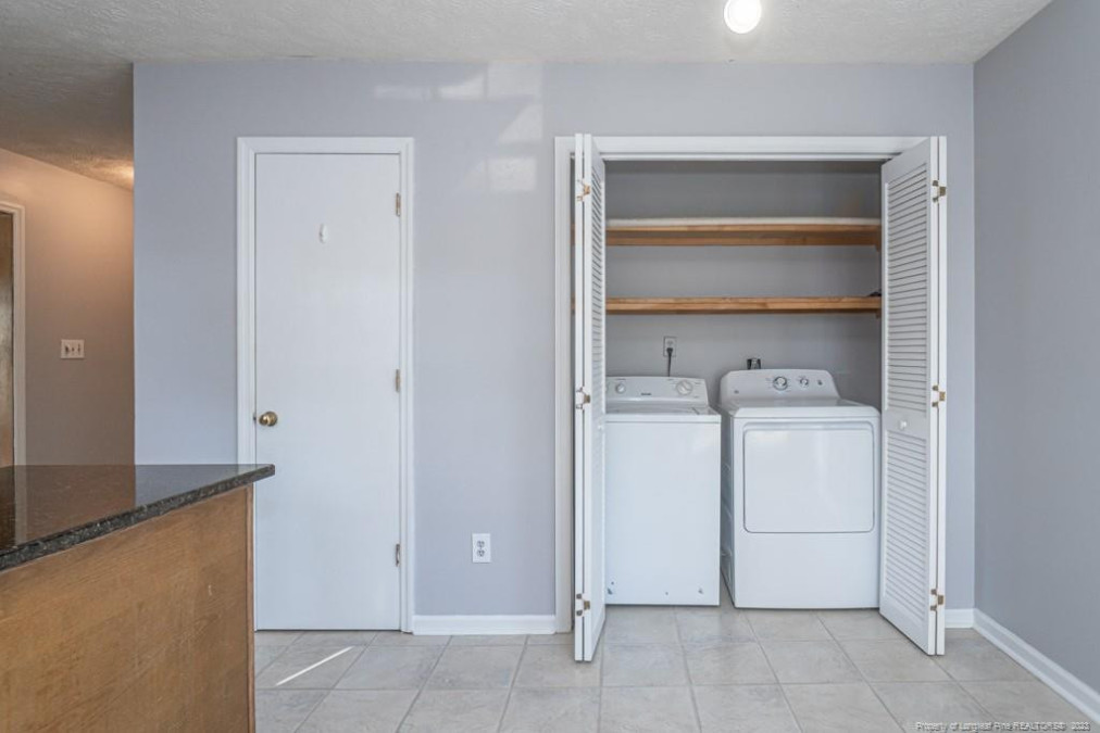 6825 Woodmark Dr Fayetteville, NC 28314