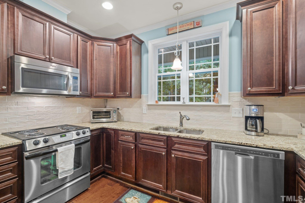 100 Copper Creek Dr Youngsville, NC 27596