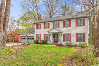 397 Edinburgh Dr Burlington, NC 27215