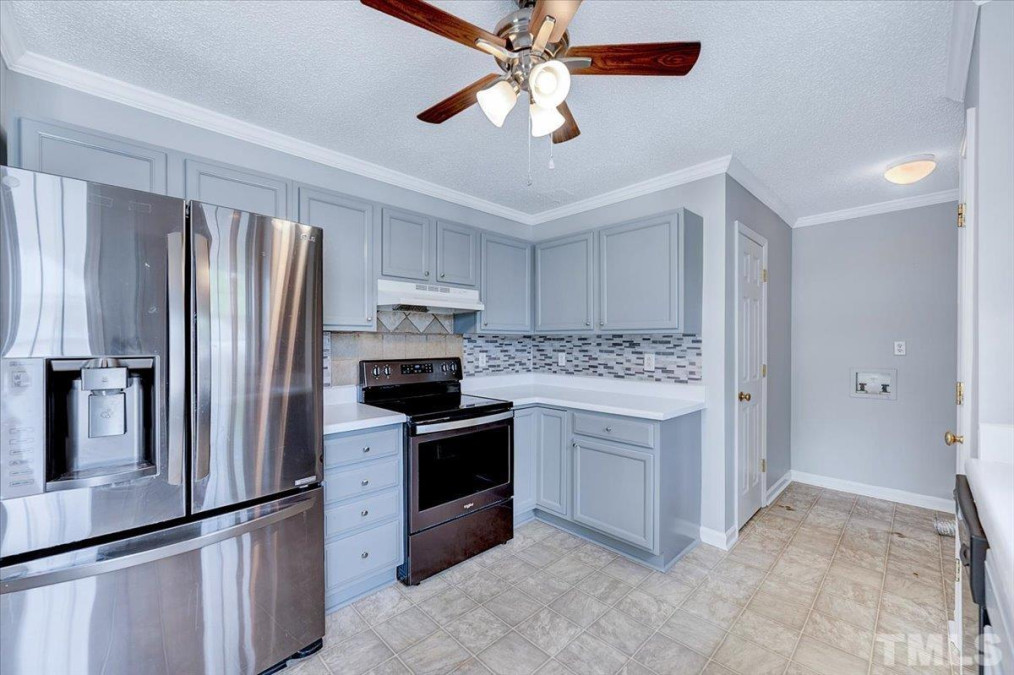 1616 Thompson St Raleigh, NC 27603