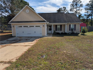 1547 Clan Campbell Dr Raeford, NC 28376