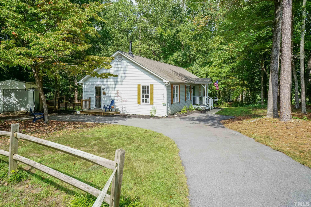 100 Madeline Ct, Youngsville, NC 27596 Raleigh Realty