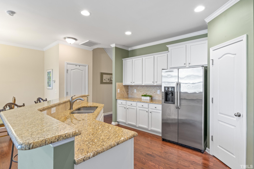 8328 Niayah Way Raleigh, NC 27612
