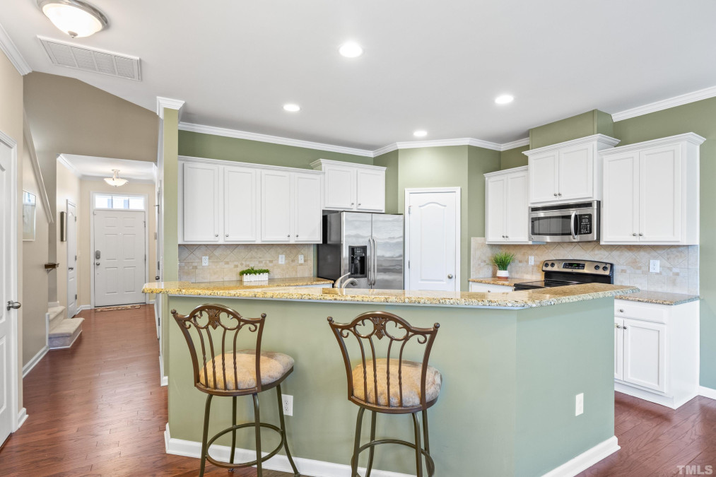 8328 Niayah Way Raleigh, NC 27612