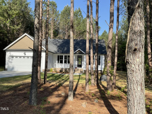 2106 Bedell Ln Oxford, NC 27565