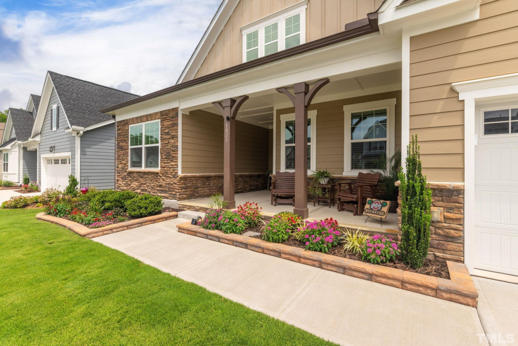 1809 Rothesay Dr, Apex, NC 27502 Raleigh Realty