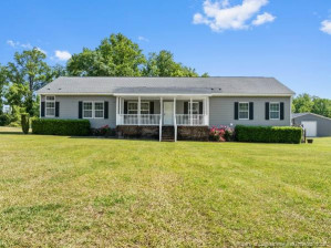450 Lyman Rd Salemburg, NC 28385