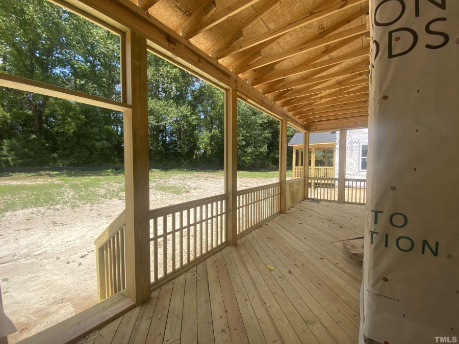 30 Scotland Dr Youngsville, NC 27596