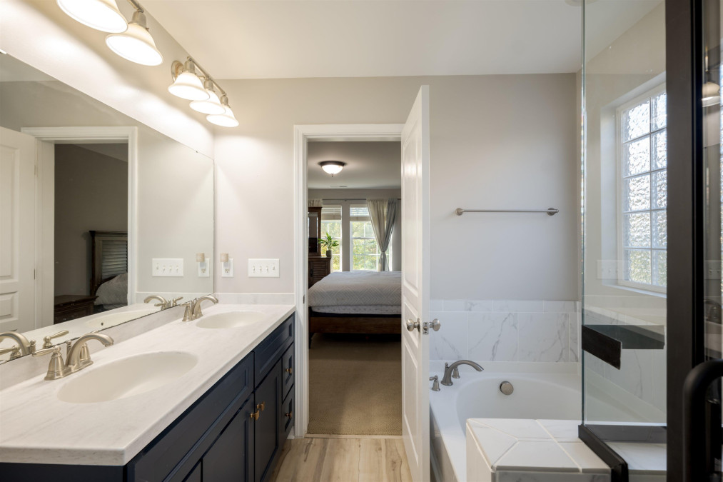 106 Bright Sand Ct Cary, NC 27519