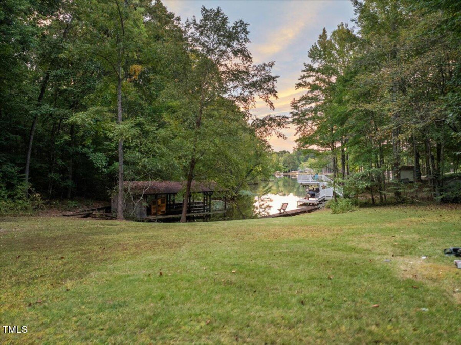 137 Rainbows End Ln Littleton, NC 27850