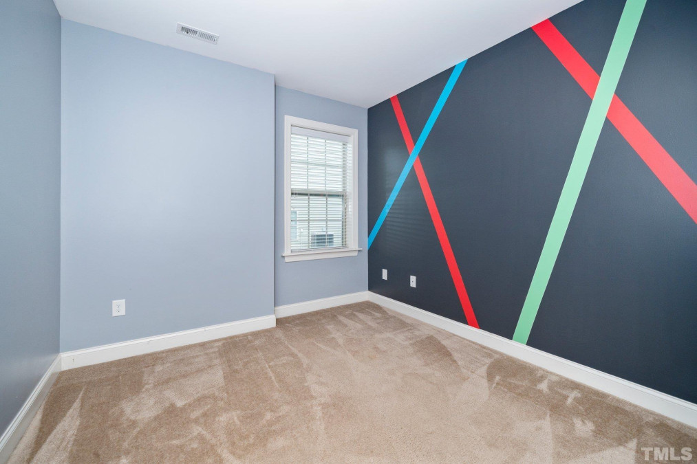 832 Ribbonleaf Ln Fuquay Varina, NC 27526