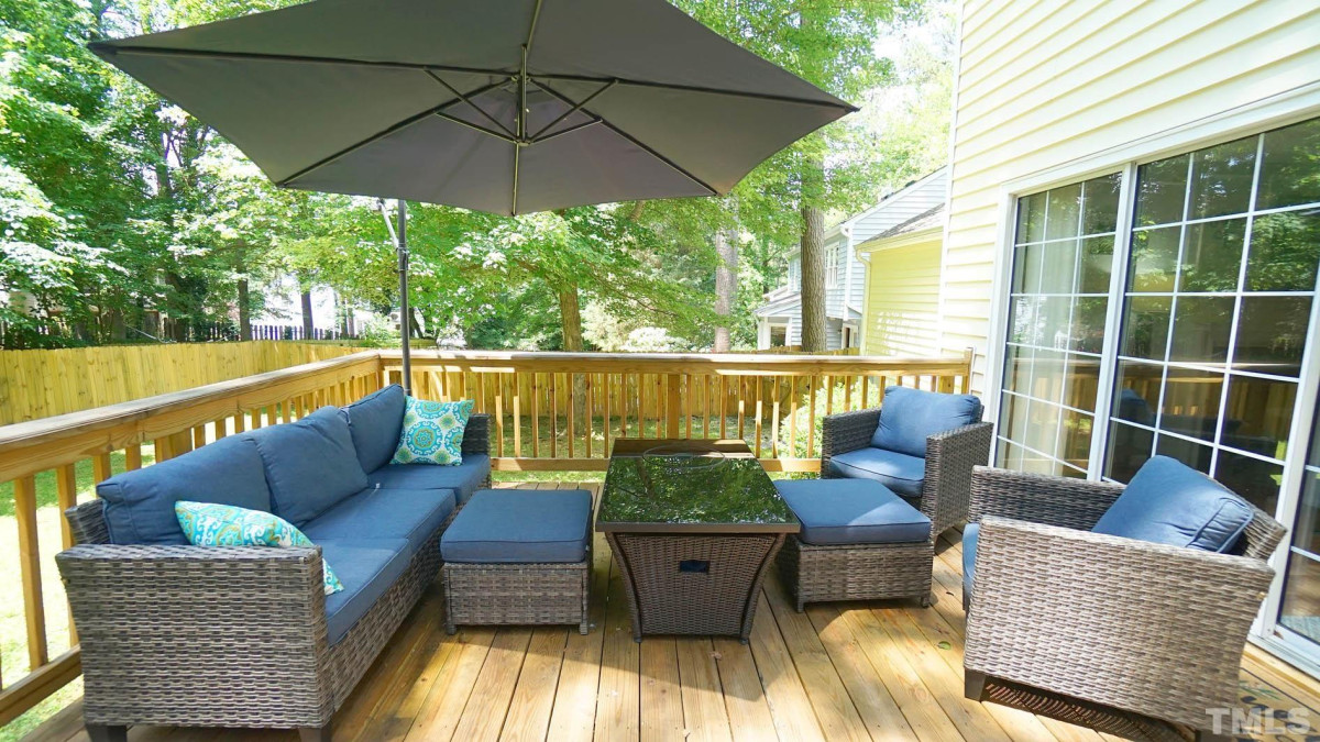 1210 Belhaven Rd Cary, NC 27513