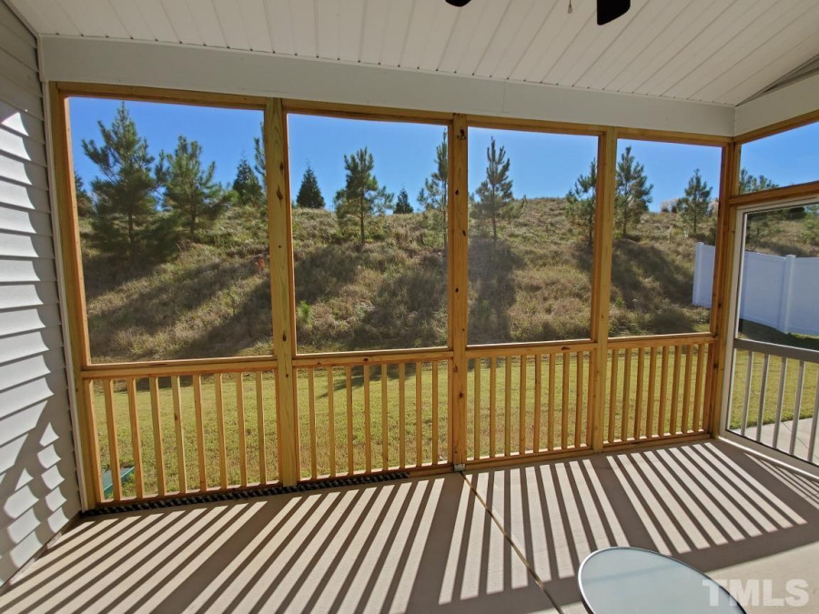 26 Bowhill Dr Clayton, NC 27527