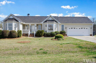 15 Fernway Cir Fuquay Varina, NC 27526