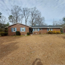 419 Mcmillan Ave Red Springs, NC 28377