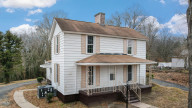 528 Church St Eden, NC 27288