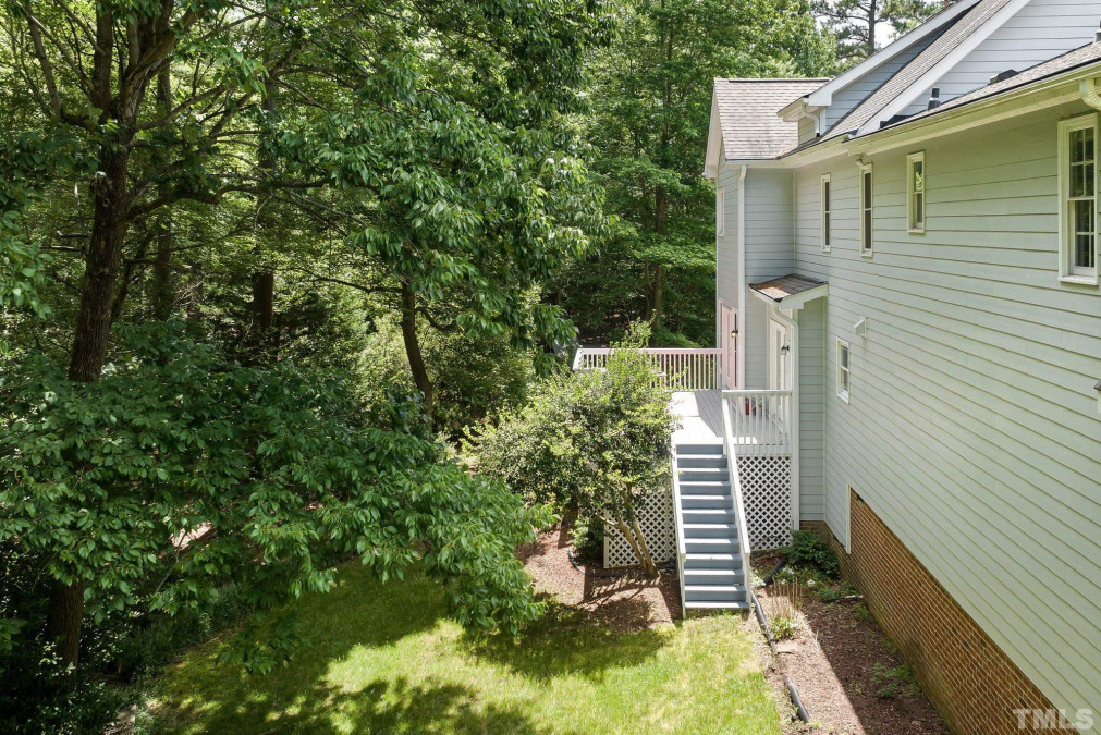 106 Spring Needle Ct Cary, NC 27513