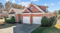 1 Hayden Pond Ln Chapel Hill, NC 27517