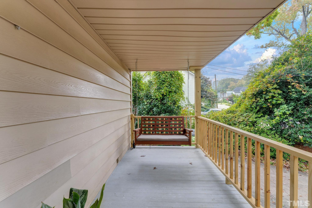 1908 White Oak Rd, Raleigh, NC 27608 Raleigh Realty