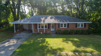 521 Lee St Burlington, NC 27217